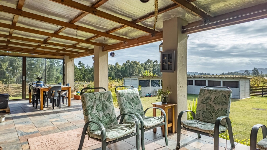 Commercial Property for Sale in Rondevlei Western Cape